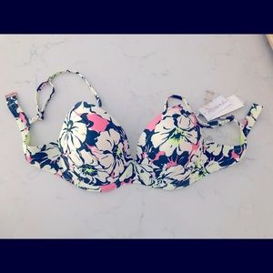 New with tag bikini top